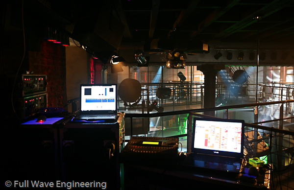 gal/Clubbing/1DSII 003 251.jpg